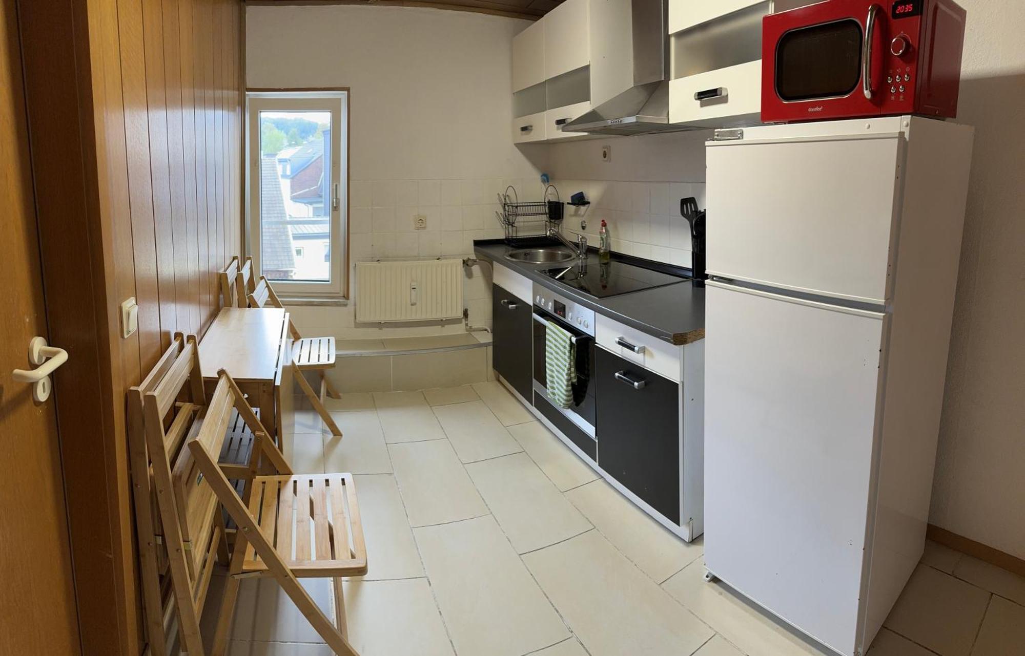 Moderne & Rustikale Monteurwohnung Im Zentrum アイトルフ エクステリア 写真