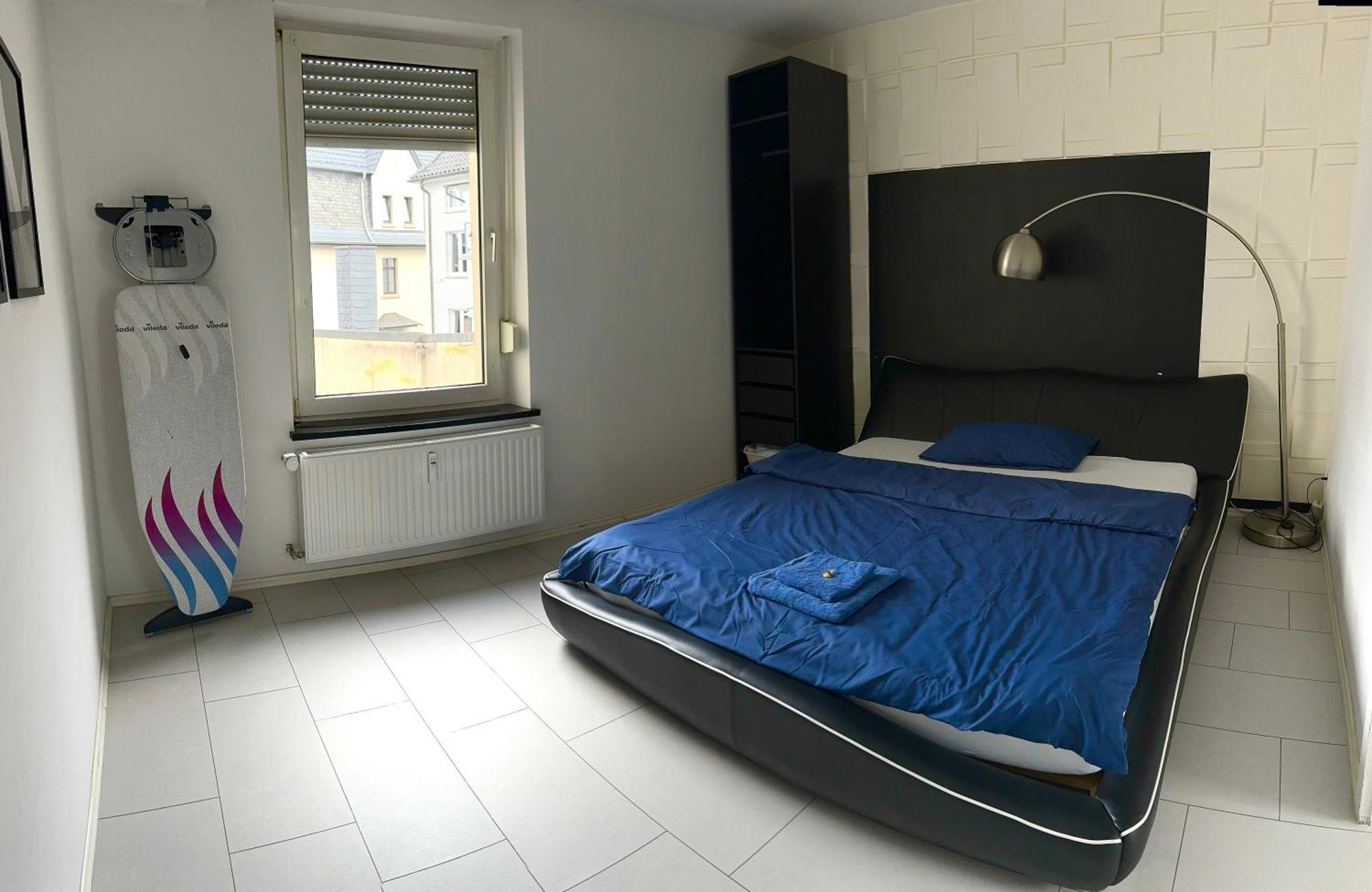 Moderne & Rustikale Monteurwohnung Im Zentrum アイトルフ エクステリア 写真