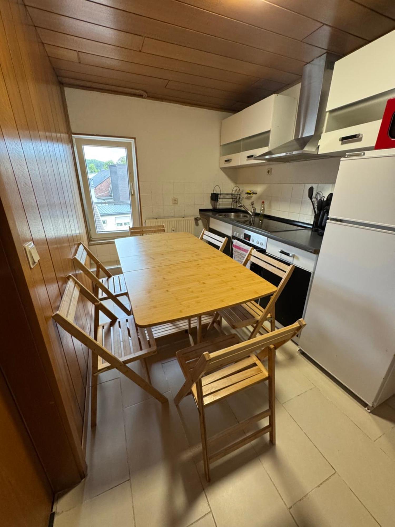 Moderne & Rustikale Monteurwohnung Im Zentrum アイトルフ エクステリア 写真