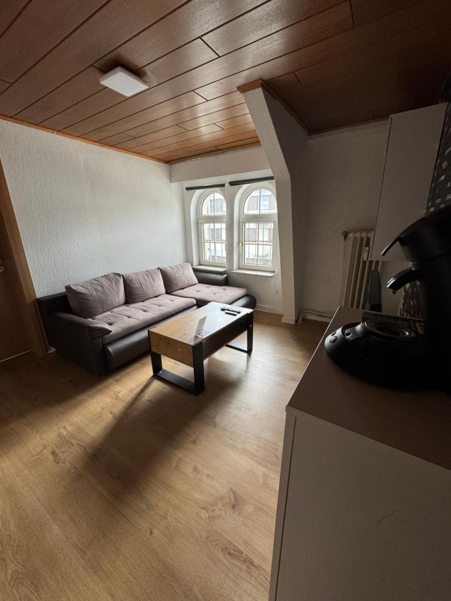 Moderne & Rustikale Monteurwohnung Im Zentrum アイトルフ エクステリア 写真