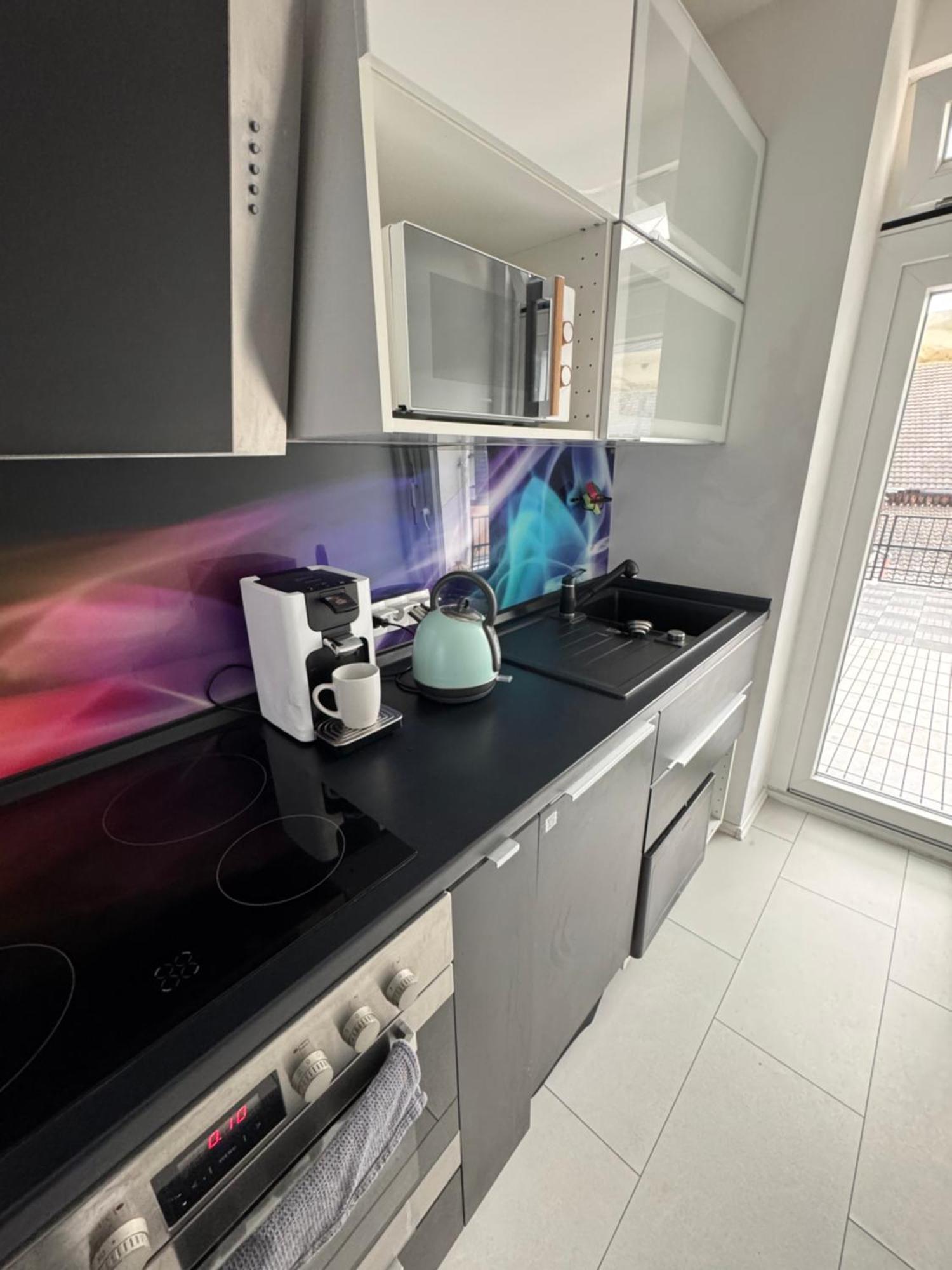 Moderne & Rustikale Monteurwohnung Im Zentrum アイトルフ エクステリア 写真